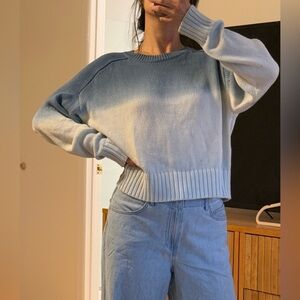 White + Warren Blue Crew Neck Sweater with Ribbed Design